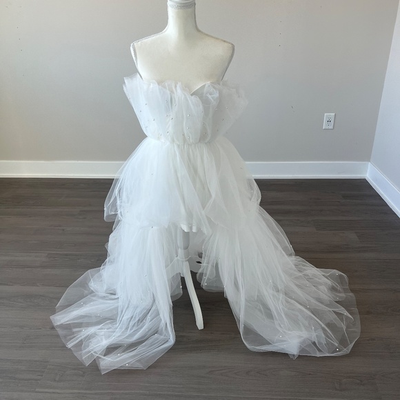 Untamed Petals High/low Pearl Embellished gown - Picture 4 of 8